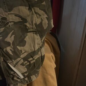 Levi's Camouflage Patterned Pants